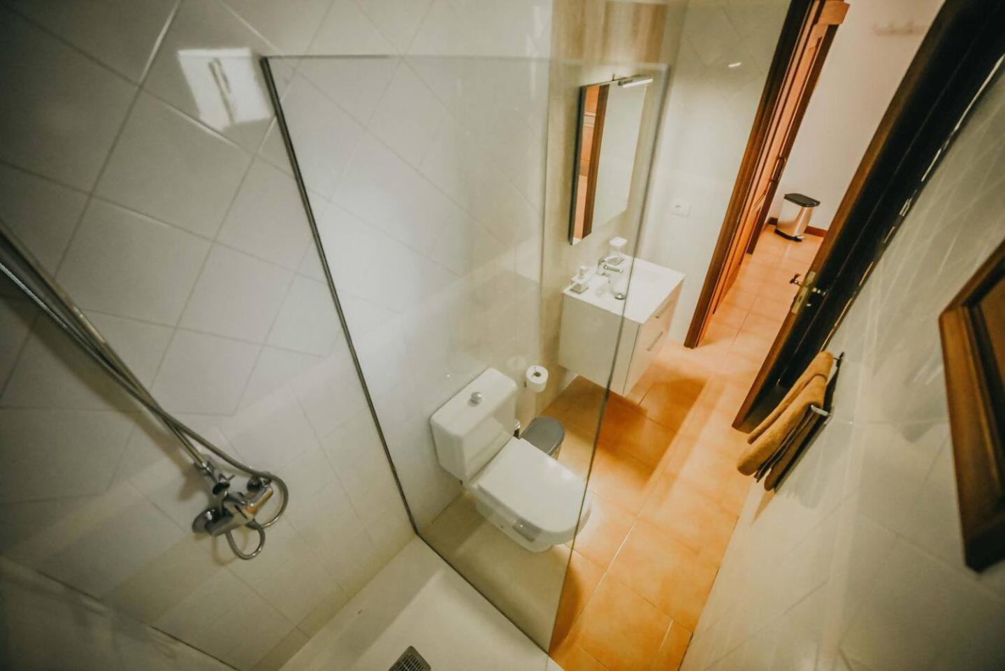 Agradable Y Familiar Con Piscina Casa Inima Villa Playa Blanca  Ngoại thất bức ảnh