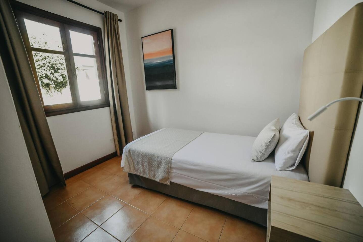 Agradable Y Familiar Con Piscina Casa Inima Villa Playa Blanca  Ngoại thất bức ảnh