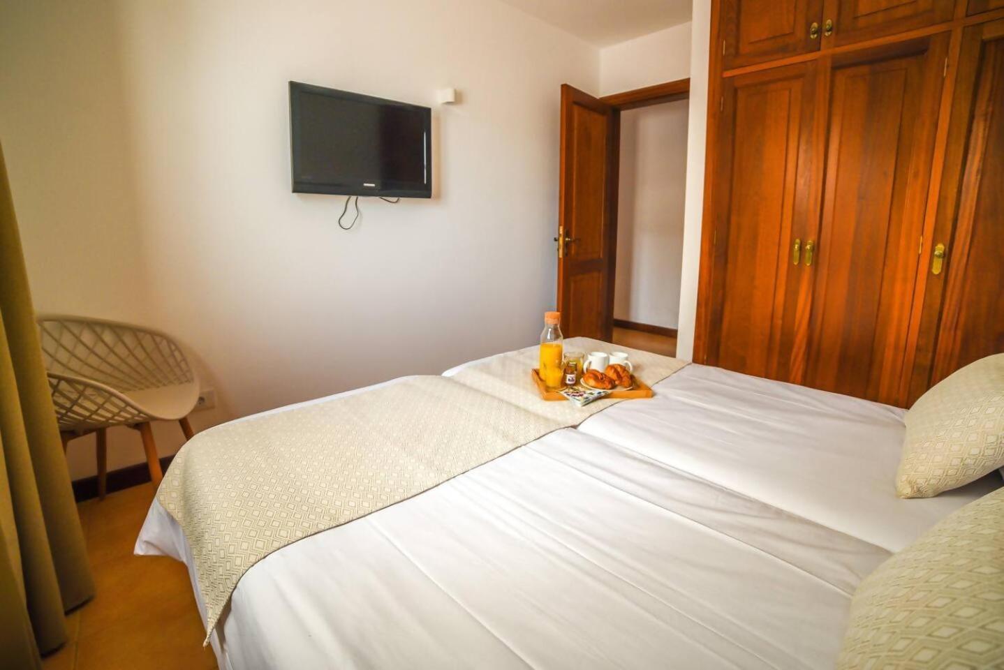 Agradable Y Familiar Con Piscina Casa Inima Villa Playa Blanca  Ngoại thất bức ảnh