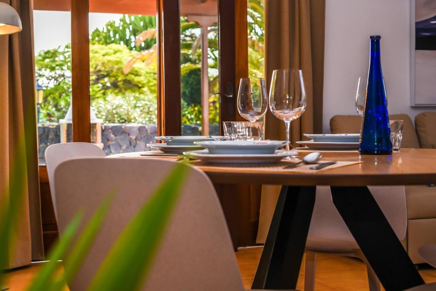 Agradable Y Familiar Con Piscina Casa Inima Villa Playa Blanca  Ngoại thất bức ảnh